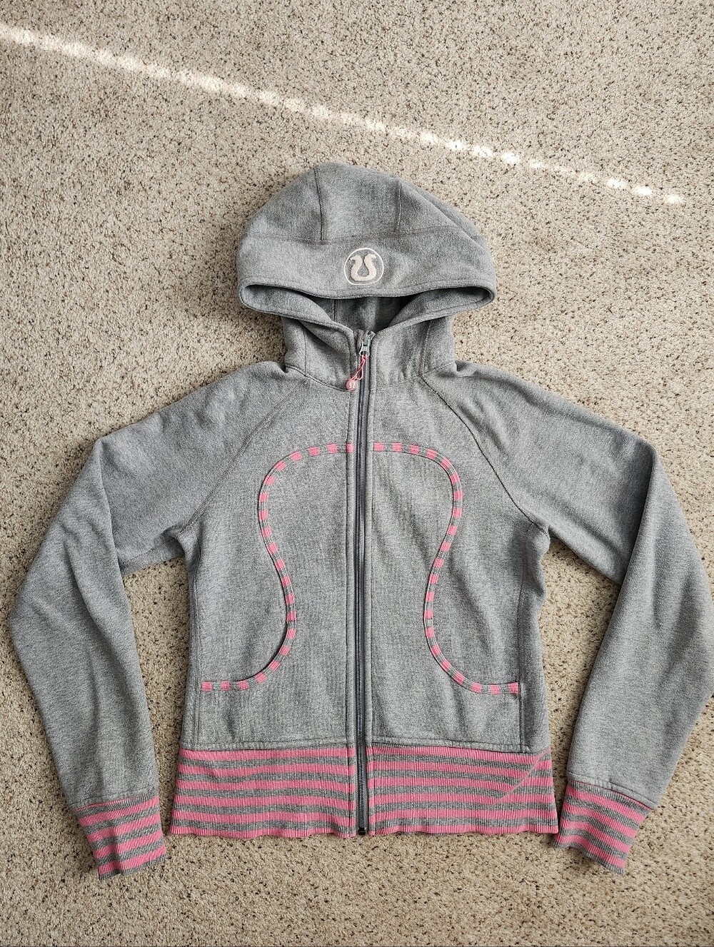 Lululemon Y2k Gray And Pink Jacket - Picture 4 of 8
